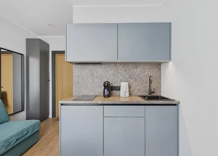 Single Old Town For Solo Travelers